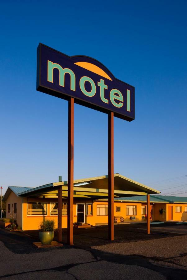Sunset Motel Moriarty Εξωτερικό φωτογραφία