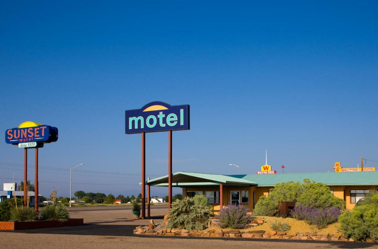 Sunset Motel Moriarty Εξωτερικό φωτογραφία