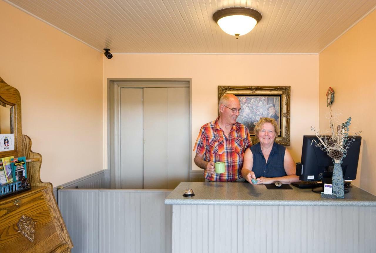 Sunset Motel Moriarty Εξωτερικό φωτογραφία