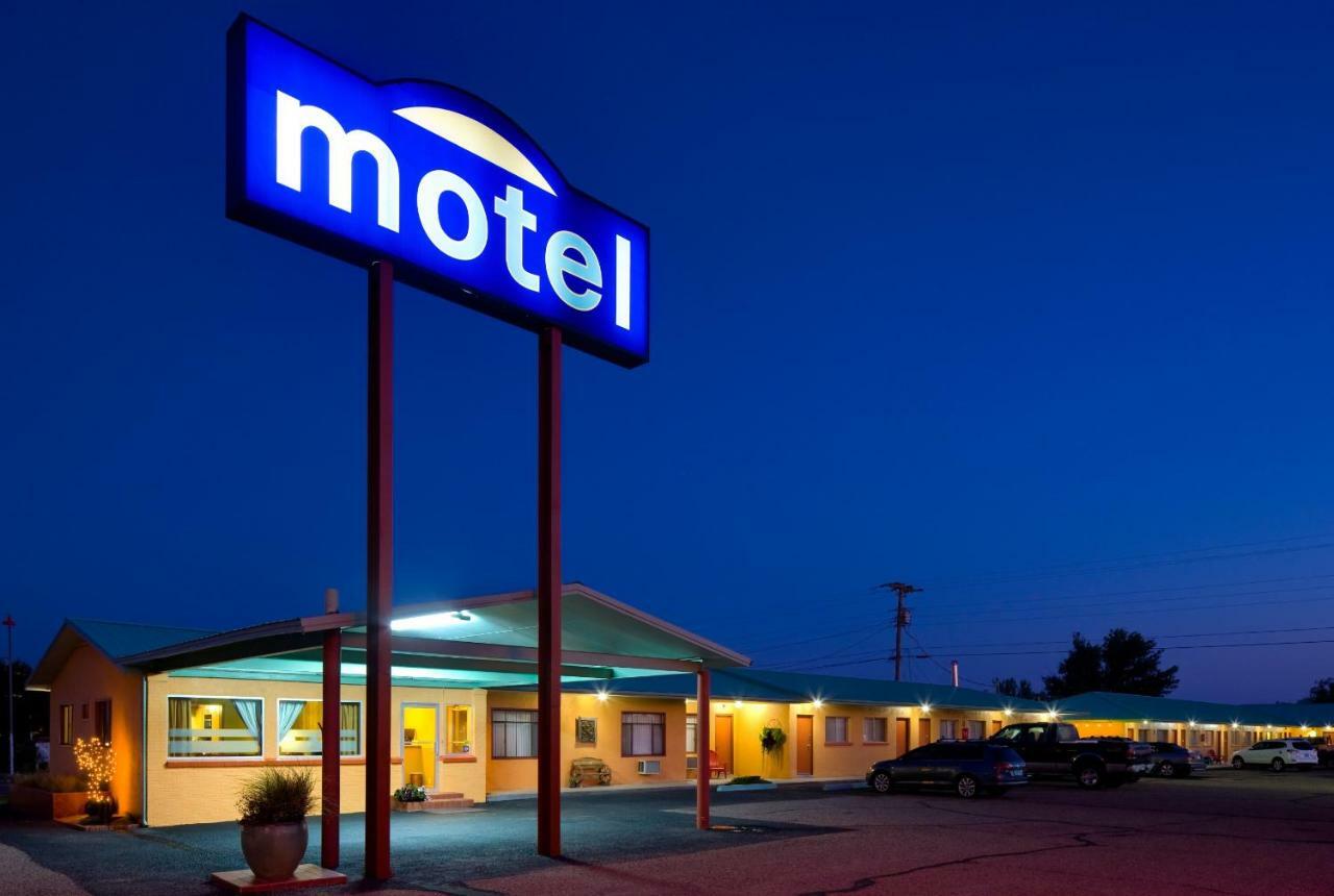 Sunset Motel Moriarty Εξωτερικό φωτογραφία